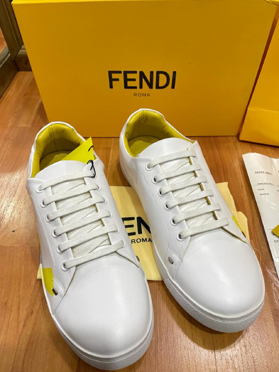 Tenis FENDI Blanco Total Estampado Triangular Amarillo Ropa y accesorios para caballero